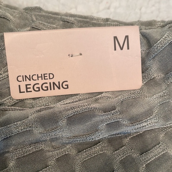 If it were me NEW with tags Honeycomb leggings with headband to match - Picture 3 of 5